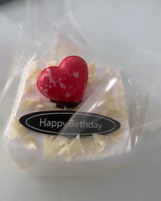 Thanks for customer bring the birthday cake